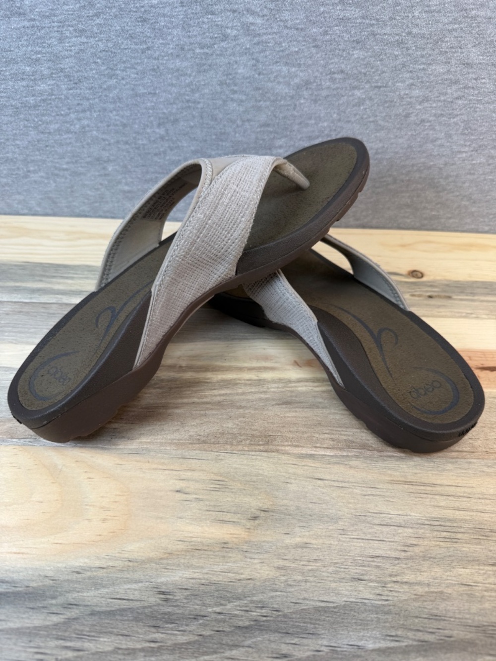 Abeo Leather Flip Flops Thong light Gray Sandals Womens Size 8 Great Condition! - Picture 10 of 15